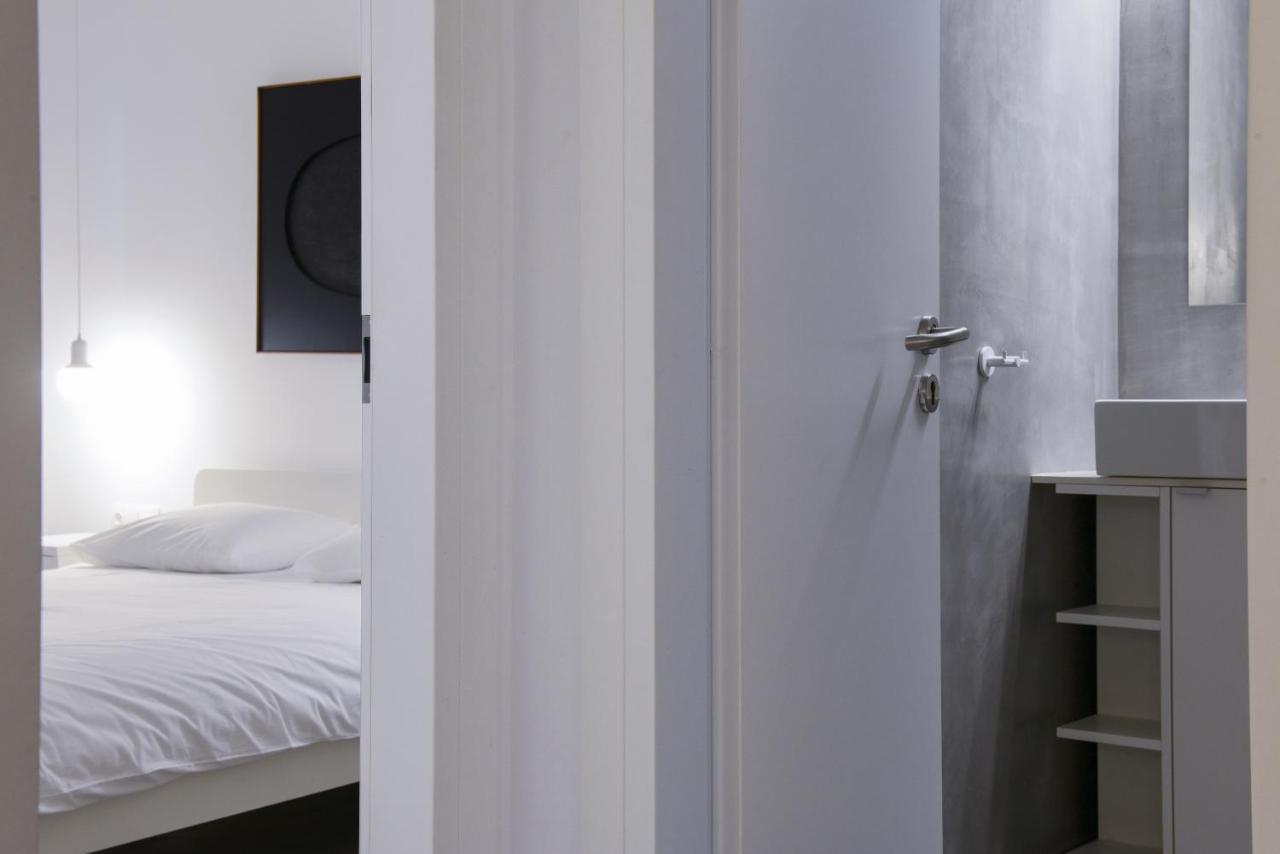 Athens One Apartment By Olala Homes Dış mekan fotoğraf
